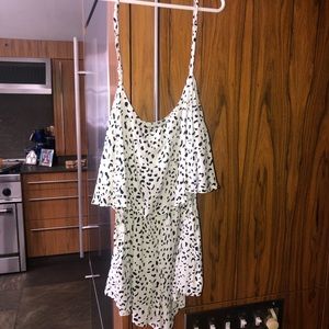 Olivaceous women’s Romper. Unworn with tags